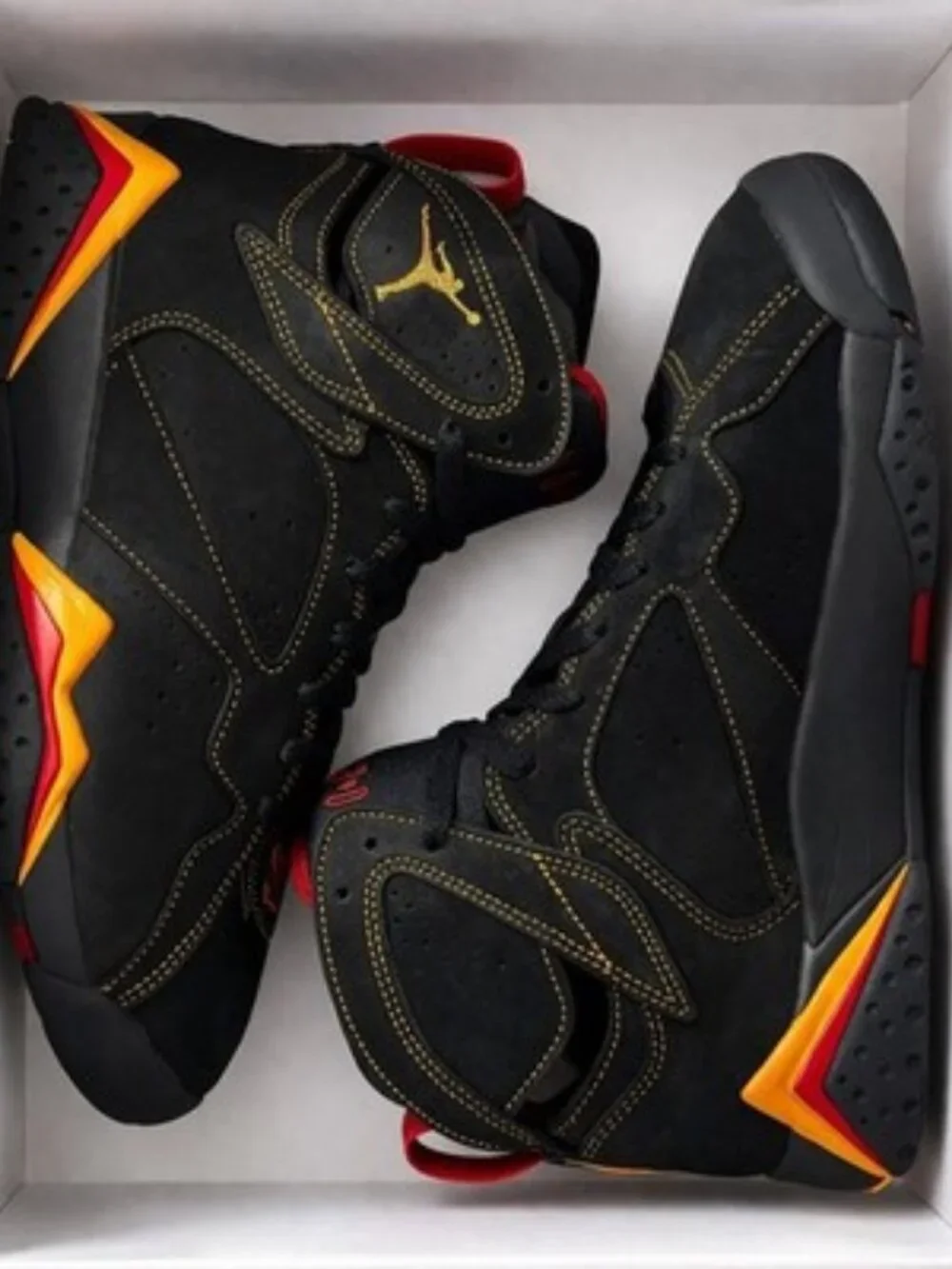 Air Jordan 7 Retro Black Gold Red Yellow Size 9 Men’s New OG All
